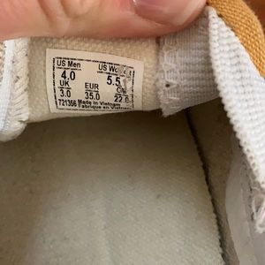 Like new women’s yellow checkered vans